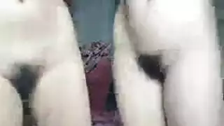 الشيطان المصاحب ينضم للمراهقين الآسيويين المضبوطين في ثلاثية إباحية