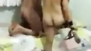 في سفر في فندق نيك اخت واخ في سرير واحدgnbn0iih7cfr