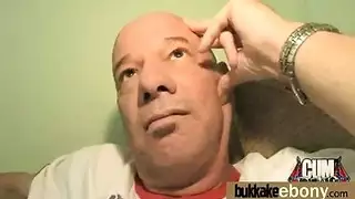 غاده عبدالؤازق فى مقطع سكس