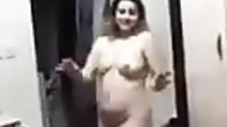 دينا الرقاصه في القصر احمد