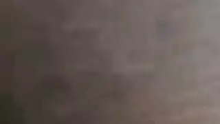 الزوجة المحبطة بريانا بانكس تمص عرق السود للإشباع
