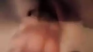 تجلخ له زبره حتر ينزل البن