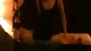 تونسية تغري ءخوها بمؤخرتها