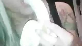 شقراء تمص بعنف مع قذف رجولي شديد خارج الشاشة