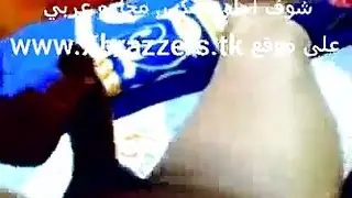 محارم ولد مع امو هي نايمة