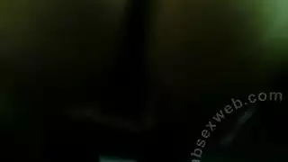 عراقية كبيرة تخرج بعشقها يفرش لها الاباحية