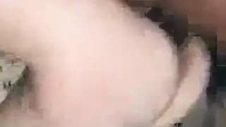 غرفة التبديل على ركبتيها عيد الميلاد