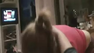 بهلواني في السيرك فتاة العزف المنفرد نائب الرئيس الأكل