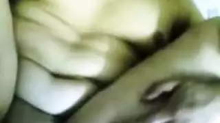 سكس أنجيل لينا ينحني