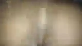 إعطاء رئيس في سن المراهقة الهواة اصابع الارجل