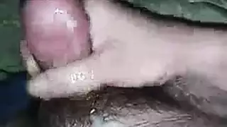 لعق وجهها ثم دق تلك المؤخرة الكبيرة في فرج طري طازج