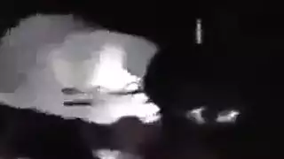 جلسة سريعة خلسة في حمام المول: تحرش علني ساخن