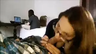 أول مشهد شرجي للعاهرة صغيرة الصدر عنيف وخام
