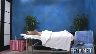 سكس الركوب على البطن