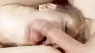 سيارة معتدل البنيه الشكوى