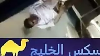مريضه ينيكها دكتور أسنان في العيادة