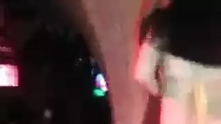 التقبيل يؤدي إلى جنس قاسي لنجمة البورن الآسيوية هذه