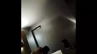 مقص حتى هزة قوية