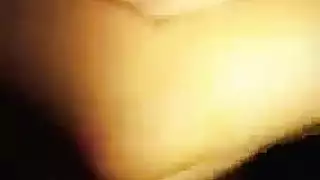 بنت تفرك عراقيه تلعب بكسهه مريم