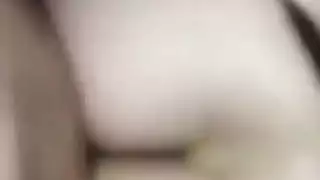 مشهد سكس عريبي صريح: شرج خشن مع مغربية مفتونة