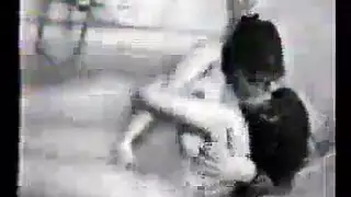 سحاقيات مصريات متحررات لعق فرج وأصابع في الحمام