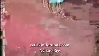قضيب تركي ضخم ينيك أشد الوجوه جمالاً