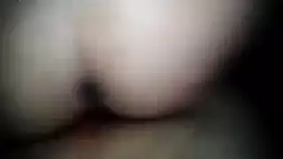 فيديوهات اتنين بيستحموا