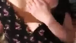 قحبة تشتهي الزب و هي مع نياك ما يرحمش واكن يخلط