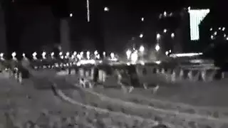 يبدو الجنس في غرفة خلع الملابس وكأنه فيلم إباحي مع رجال ليسوا عاهرات