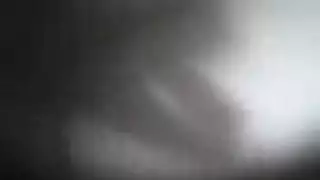 فاتنة مذهلة إيلا هيوز مص الديك