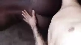 كريستينا سنو هي مص ديك ضخمة وداعرها السابقين، لأنها في حالة حب معه