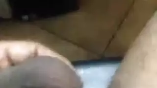 العسل الشاب قاسية يتبول مص.
