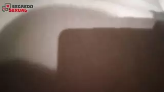 الزوج سخيف الحمار زوجة الفجوة في المشهد الشرج